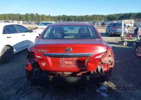 2016 Nissan Altima 2.5/2.5 S/2.5 Sl/2.5 Sr/2.5 Sv из США, поврежденный, VIN 1N4AL3AP6GC186618